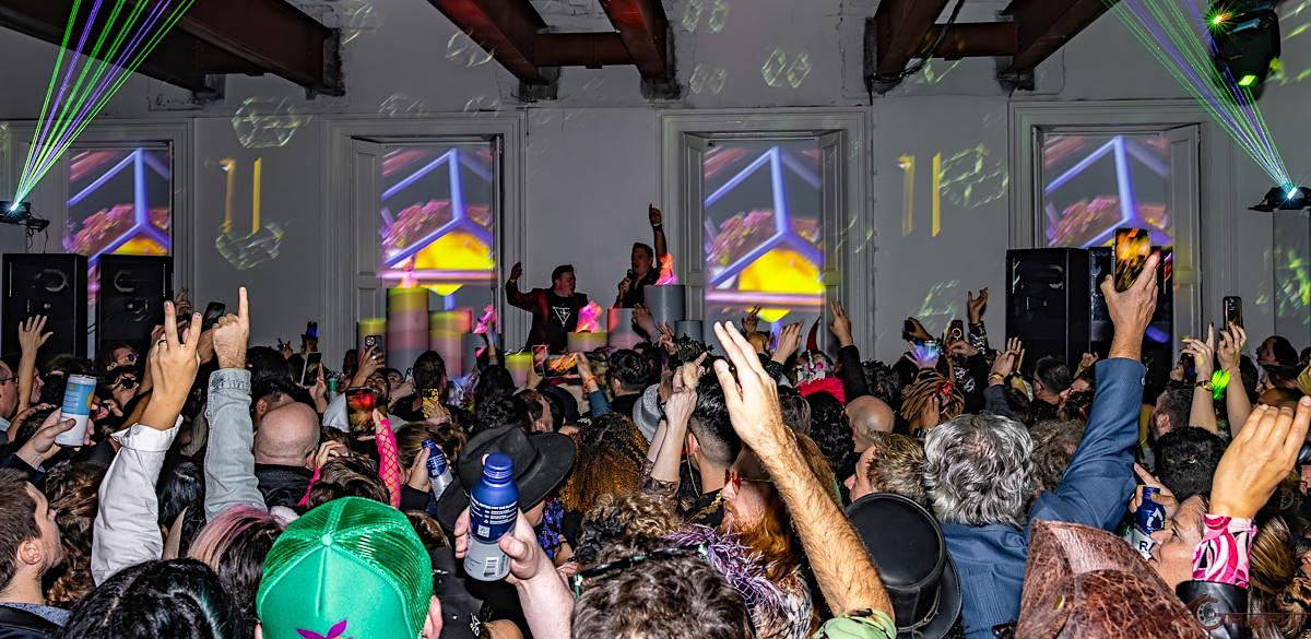 https___cdn.evbuc.com_images_881364203_236983077089_1_original